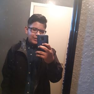 Meet your Posher, Diego